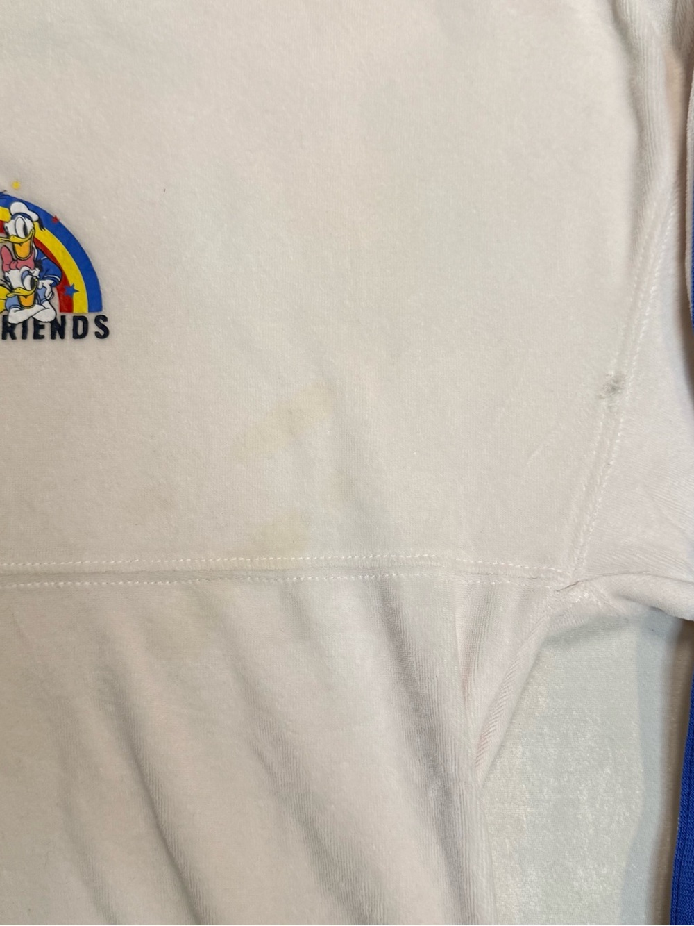 Disney Spirit Jersey Mickey & Friends Feelin’ Classic Retro Long Sleeve Sweater - Picture 4 of 14
